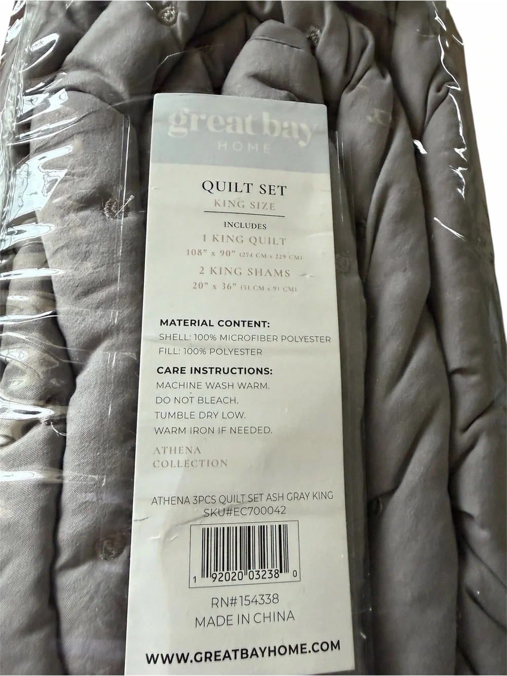 Tufted Quilted Comforter Set in Light Gray